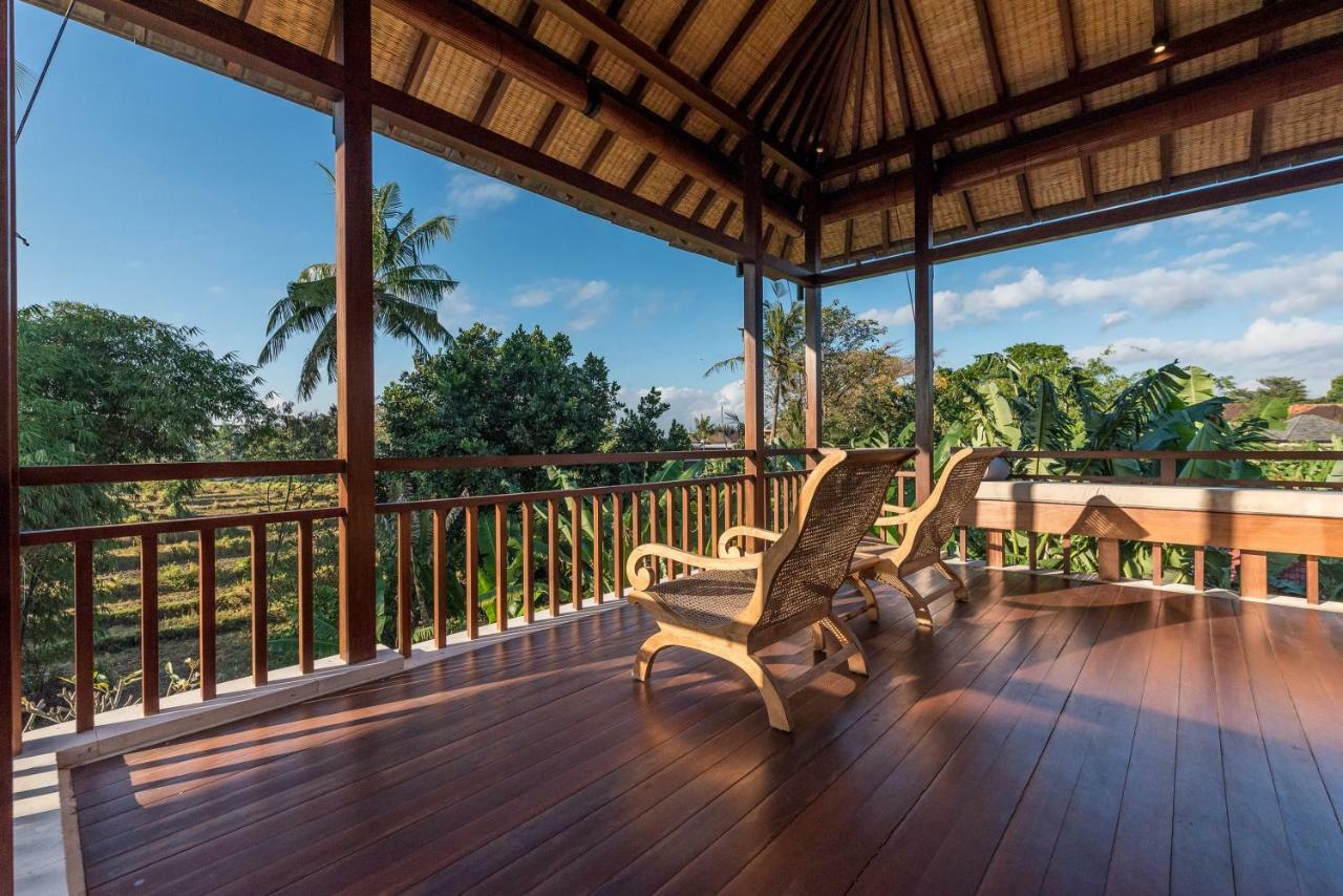 Villa Rusa Biru - Modern Villa With Private Pool And Cook In The Heart Of Berawa Canggu Eksteriør billede